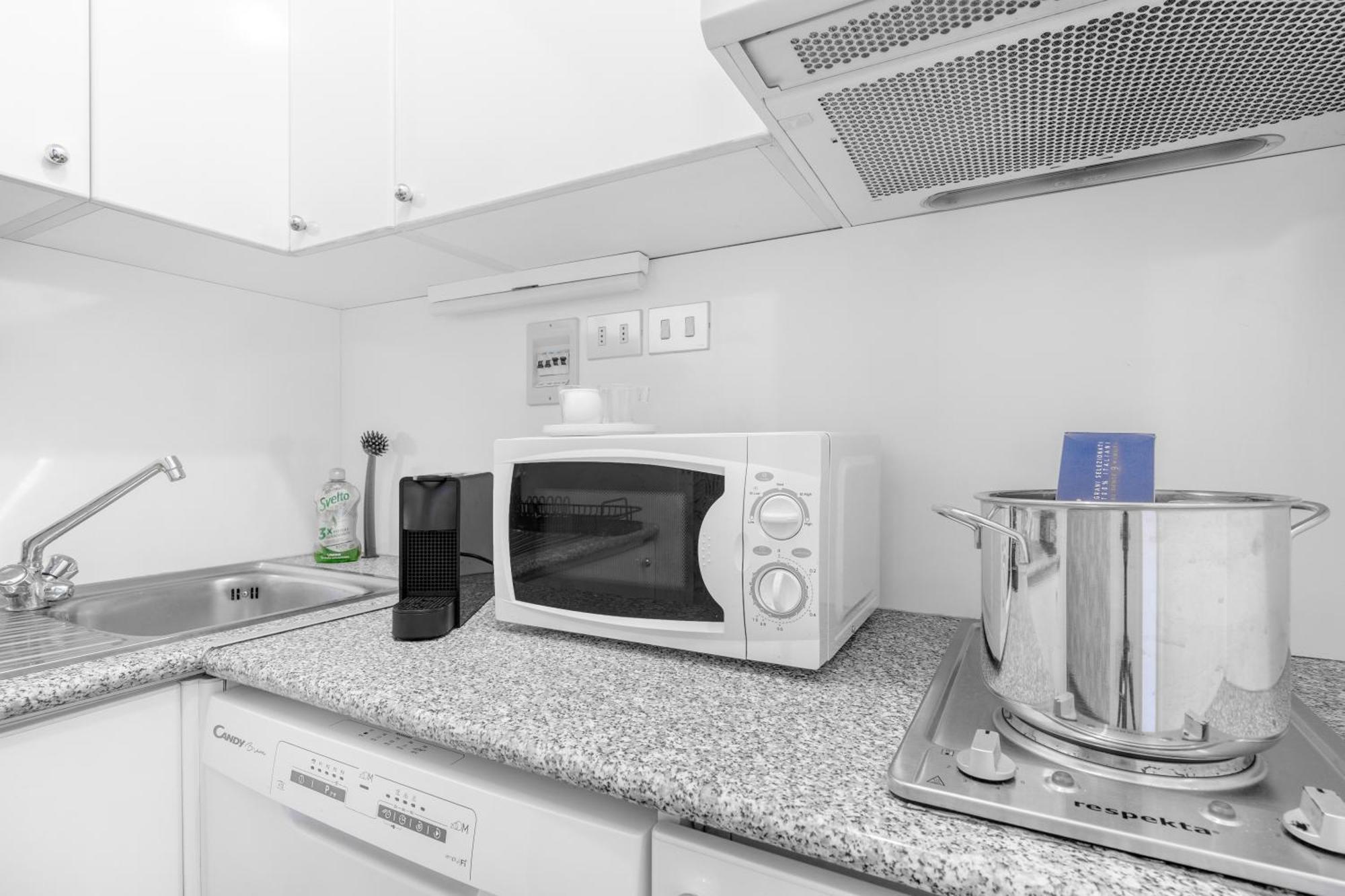Central Luxurious Apartment Duomo A/C-Wi-Fi Free Mailand Exterior foto